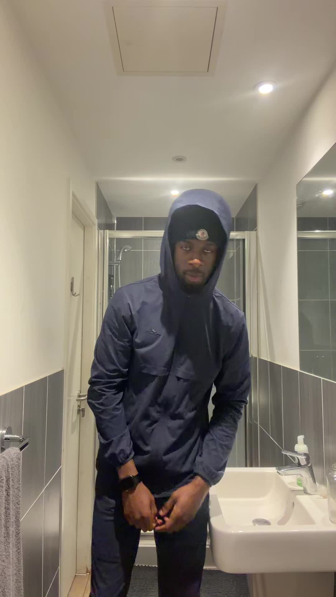 @manlikeap