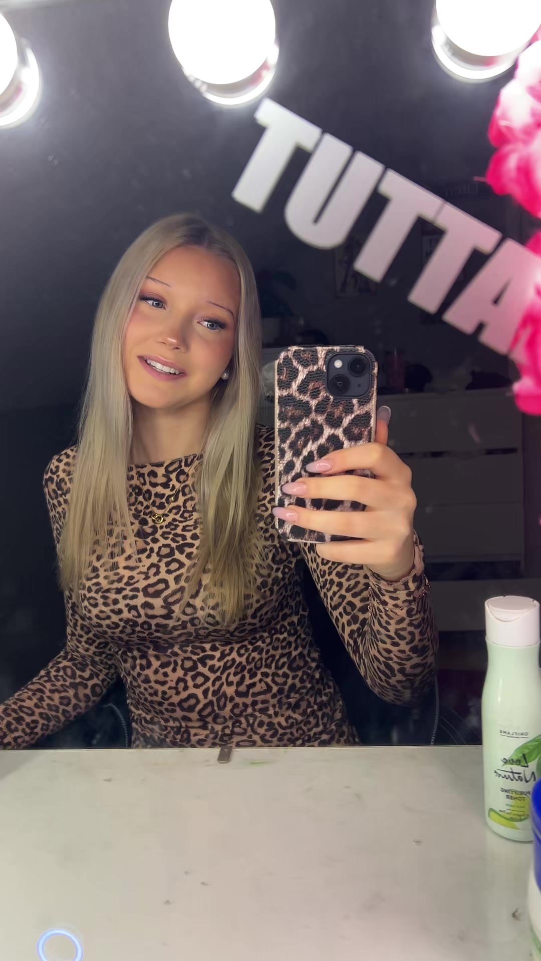 @𝓛𝓮𝓲𝓪𝓪𝓪
