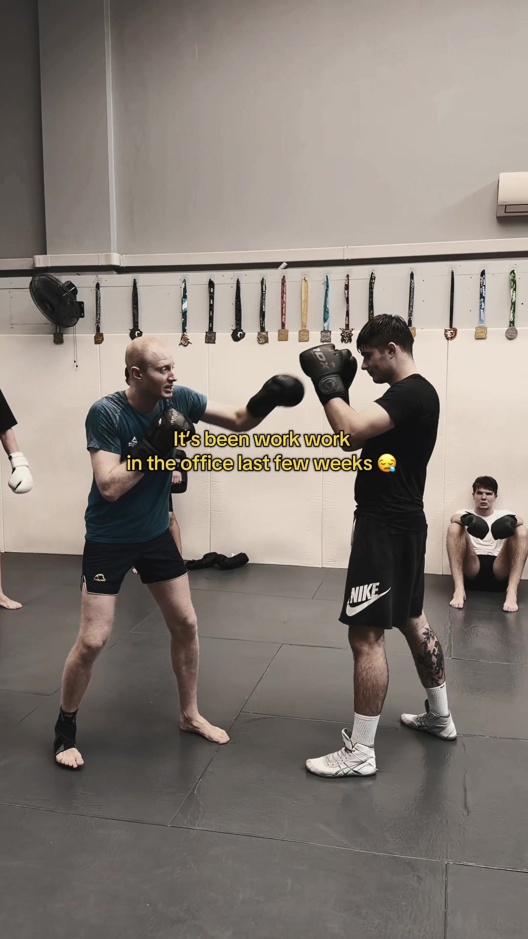 @Q4L