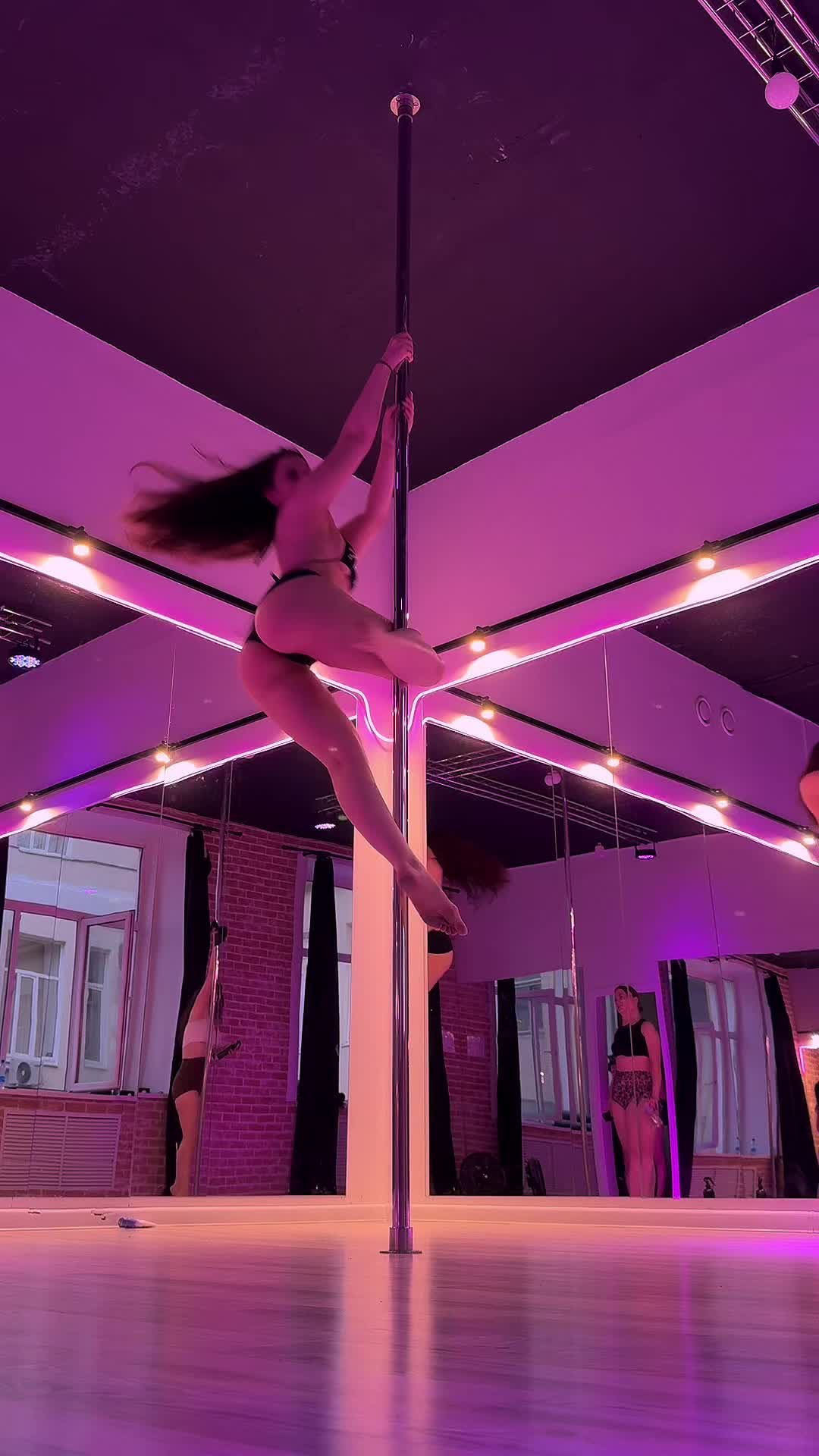 @valkyrier_v