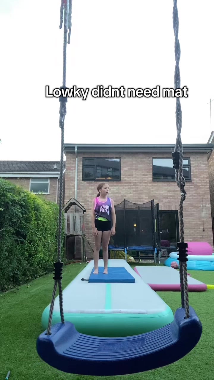 @lexi.tumble.vibes ๐คธ