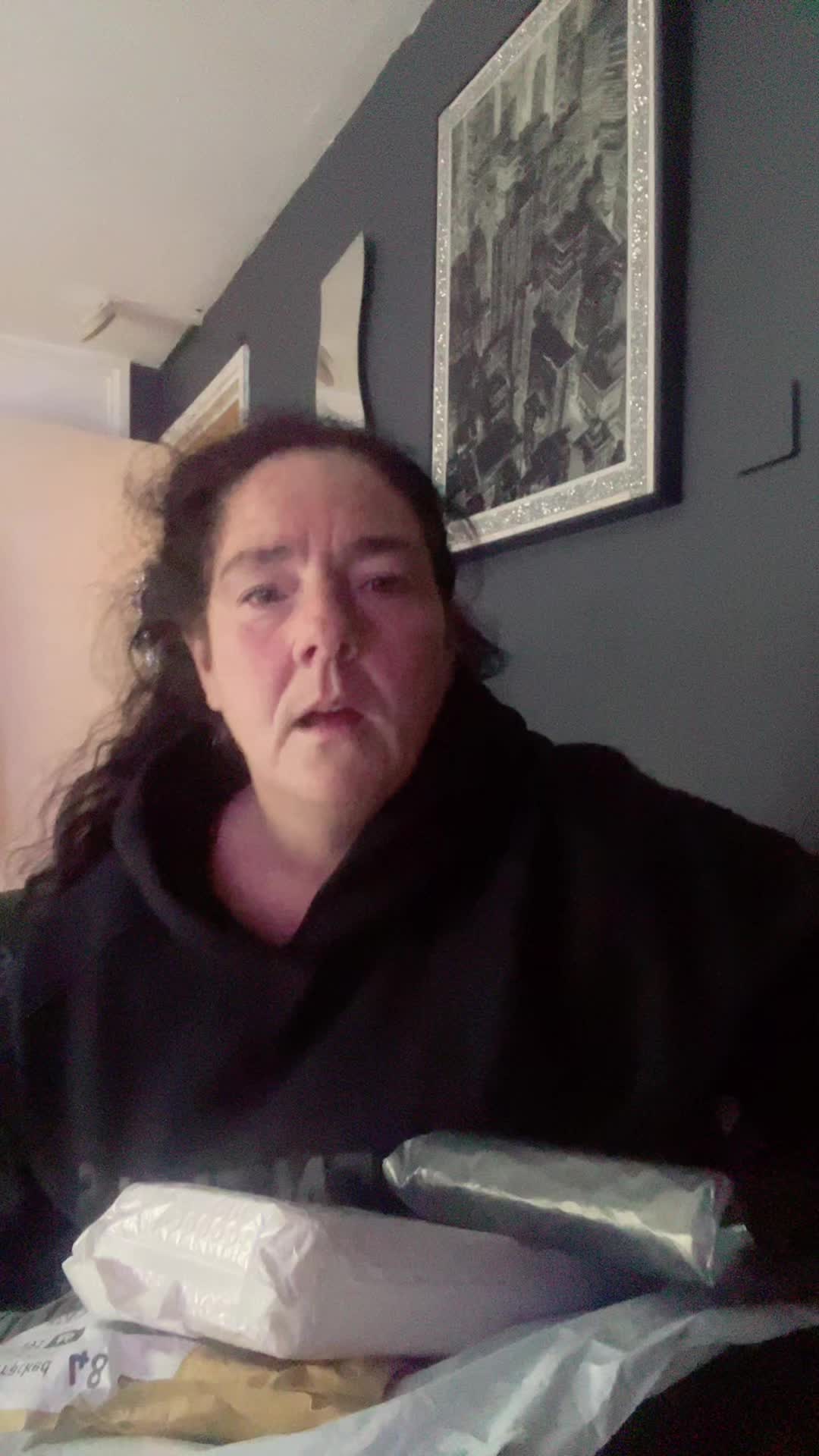 @xxx Lisa proud mother of 7 xx