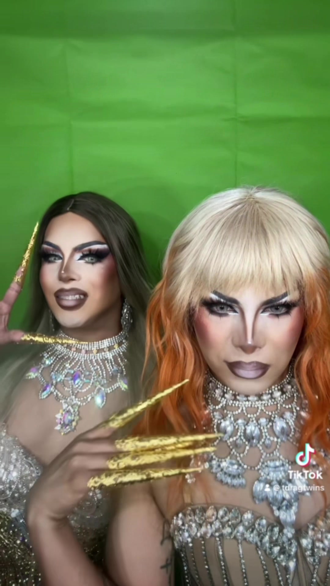 @The drag twins