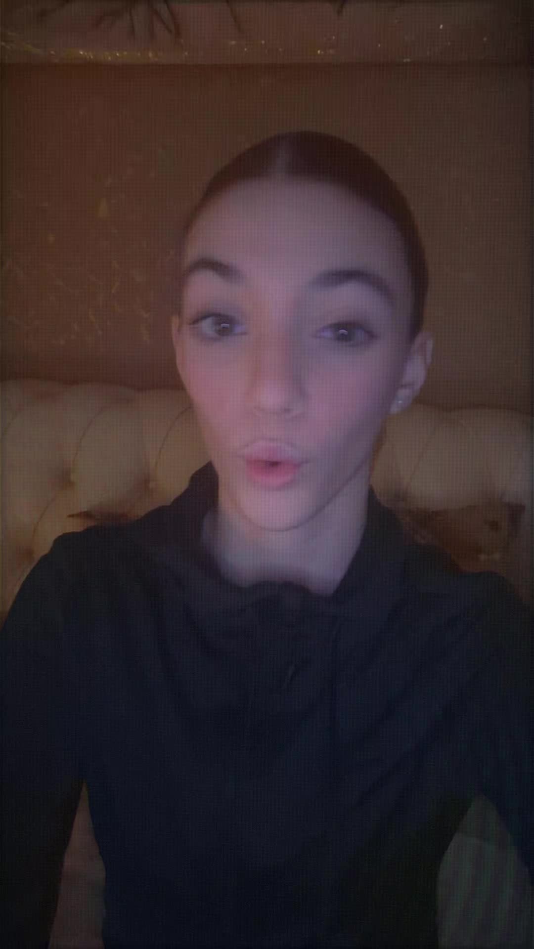 @𝕶𝖊𝖑𝖑𝖞🌟