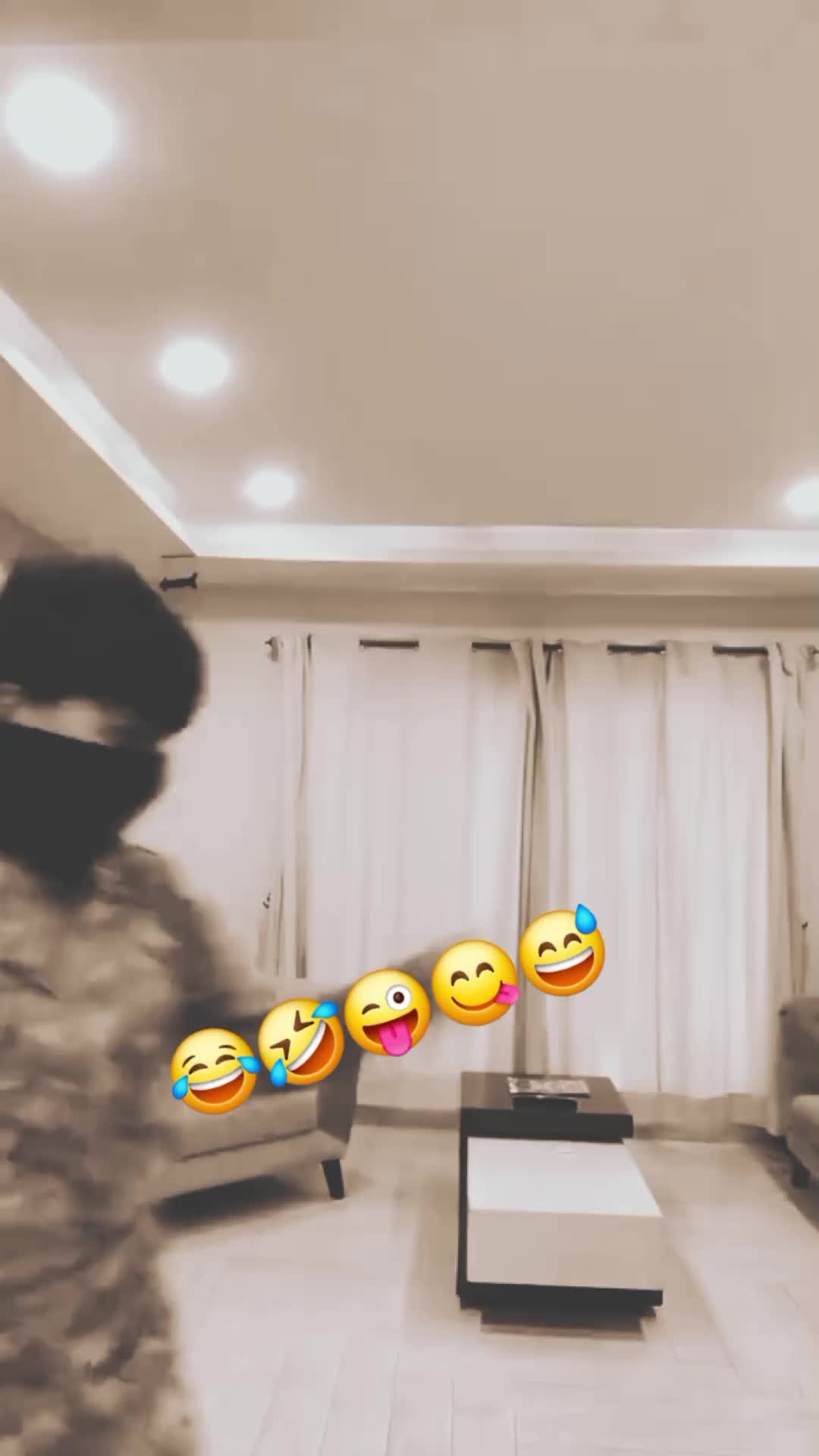 @ₖₐₛₕₘᵢᵣᵢ ₛₕₐₕzₐdₐ