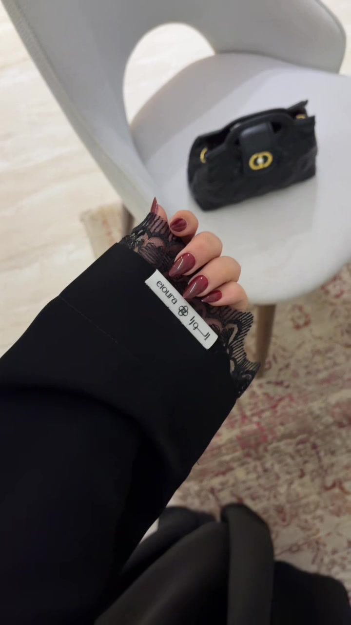 @عبايات إلـــورا