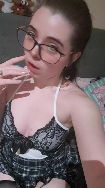 @LittleWitchubuss94 🇬🇧