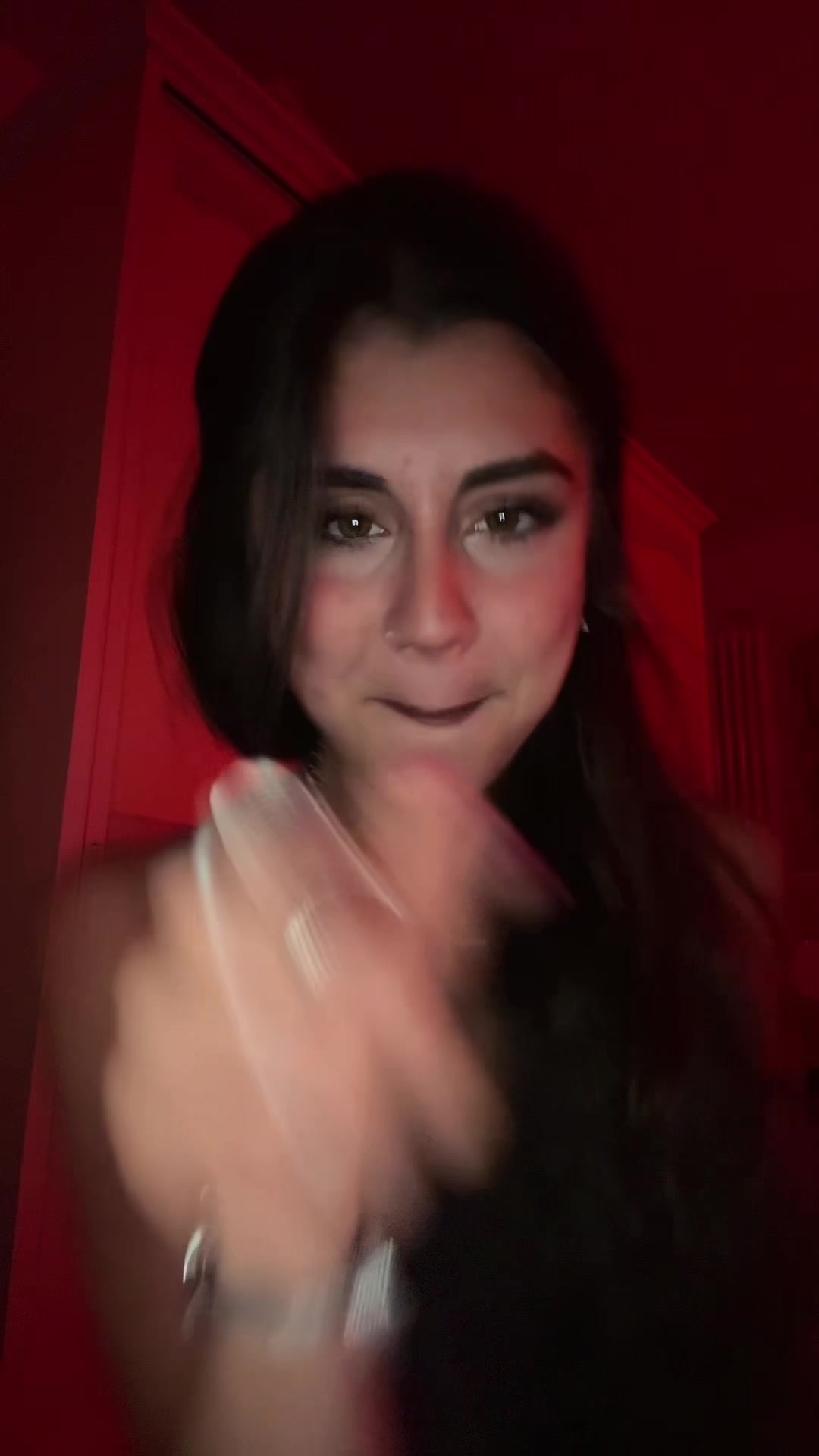 @𝐴𝑟𝑦