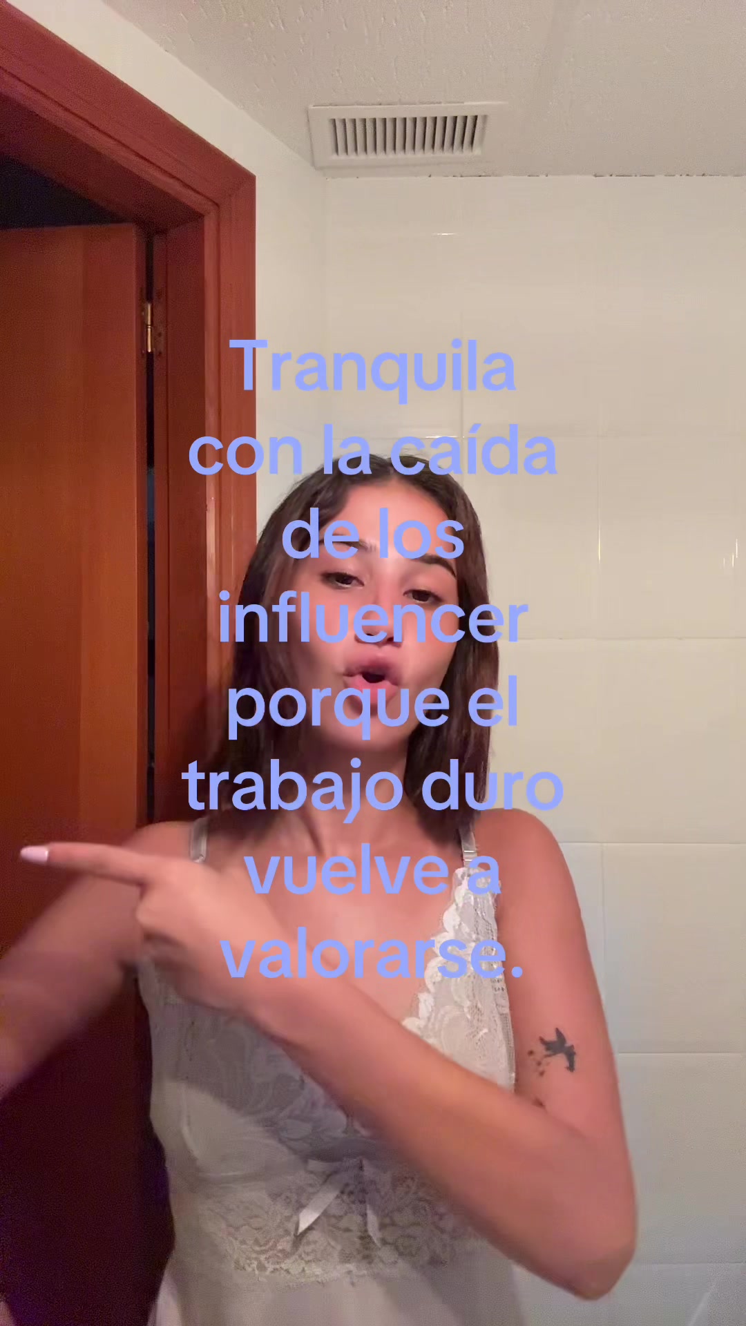 @paola.roomeroo