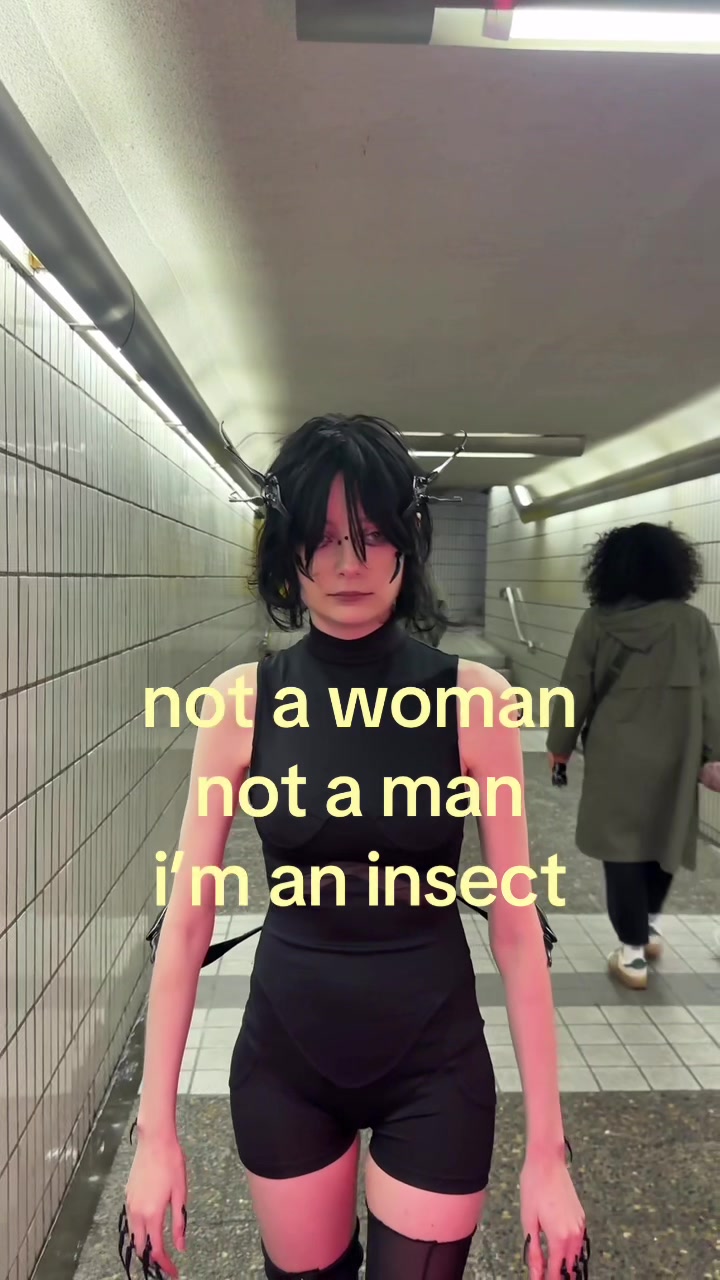 @Ana