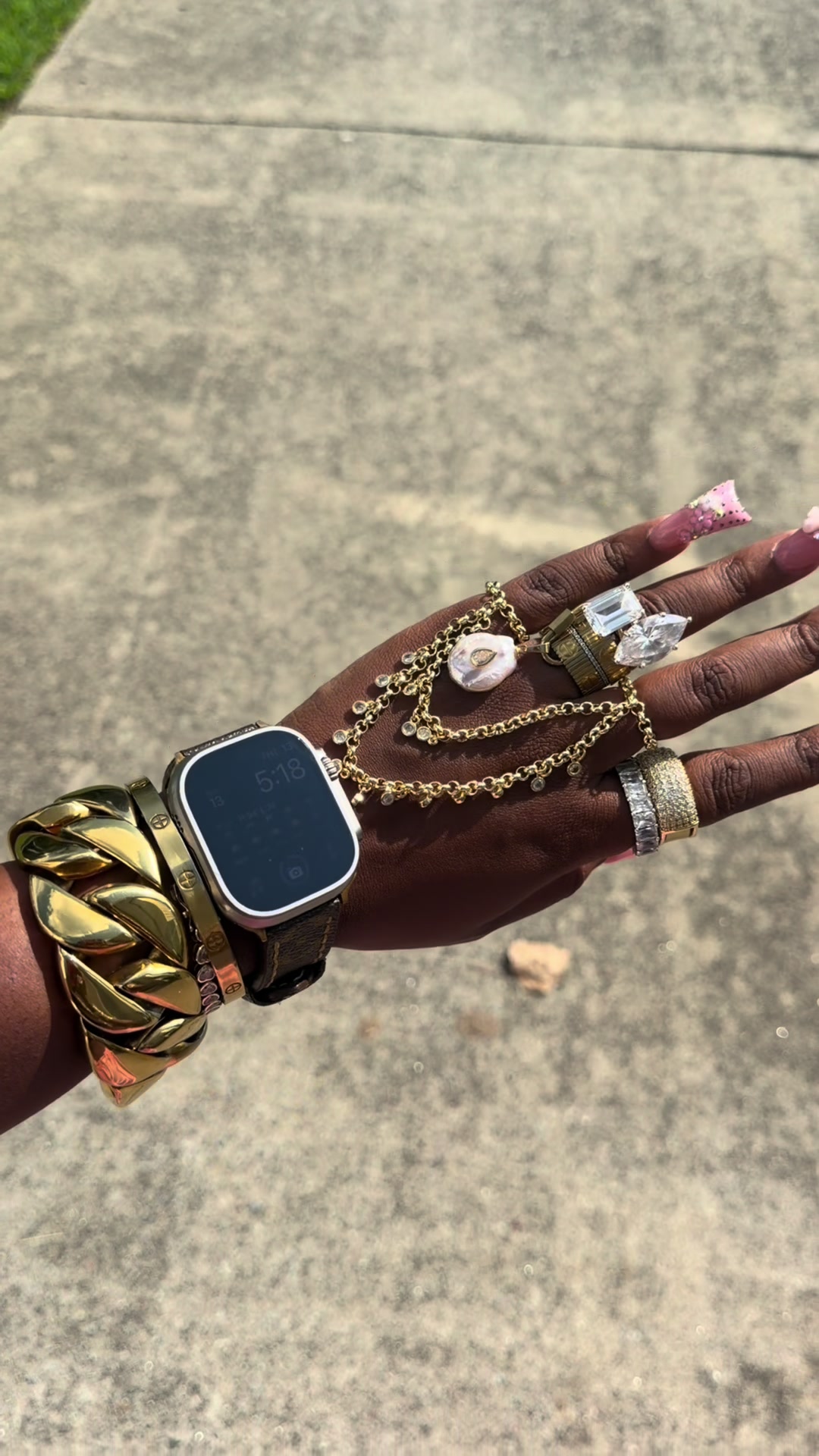 @MadTod🪩| JESUS,JEWELRY,NAILS