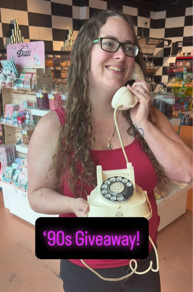 @AvoShop | 90s Candy & Gadgets