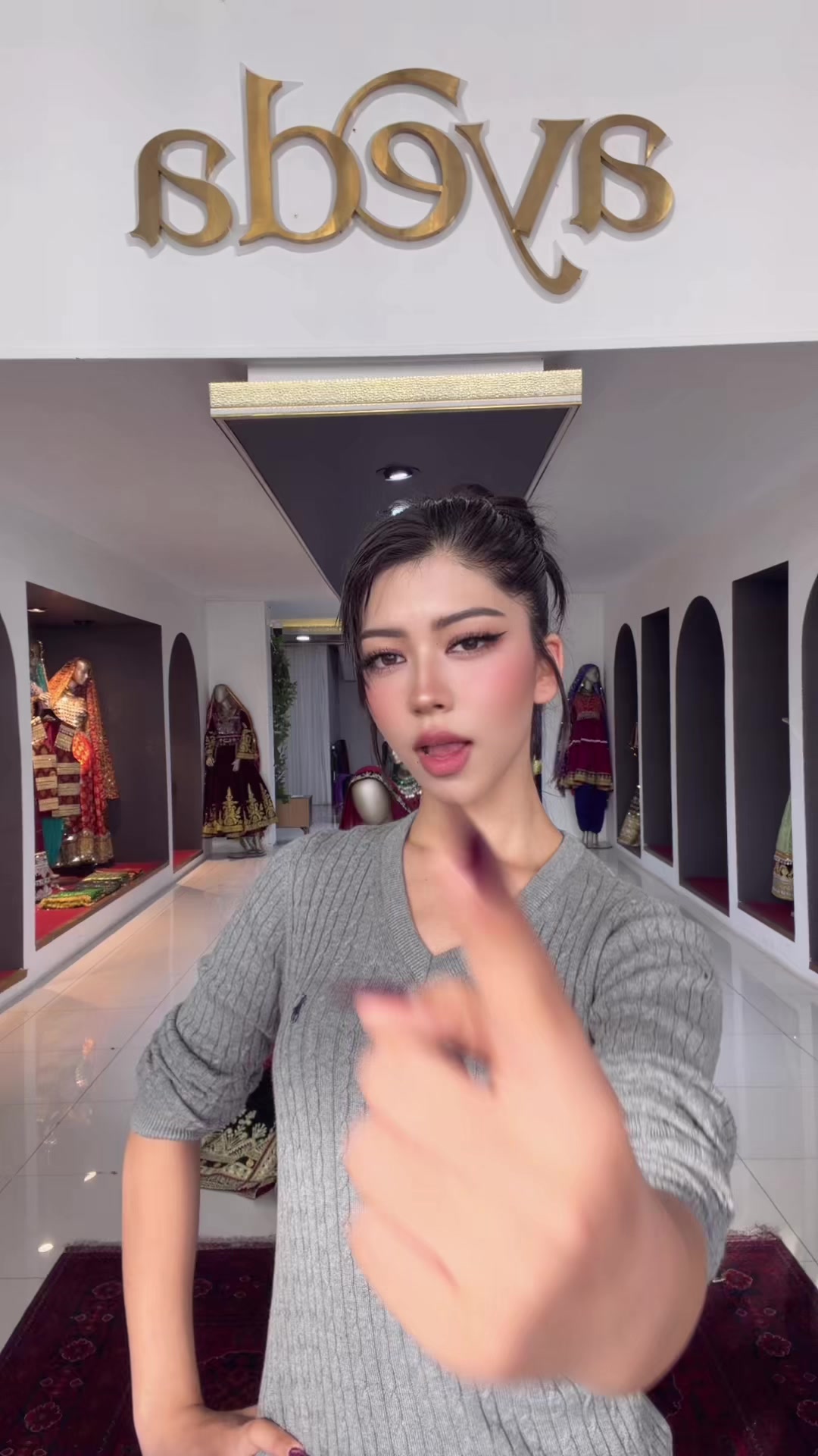 @Ayeda