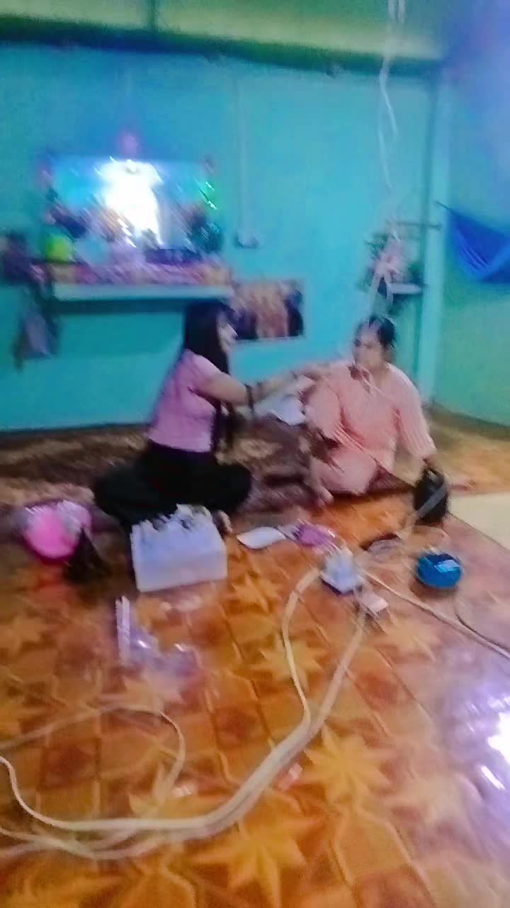 @Angelဘိုကလေးသူလေး👩🏼👩🏻