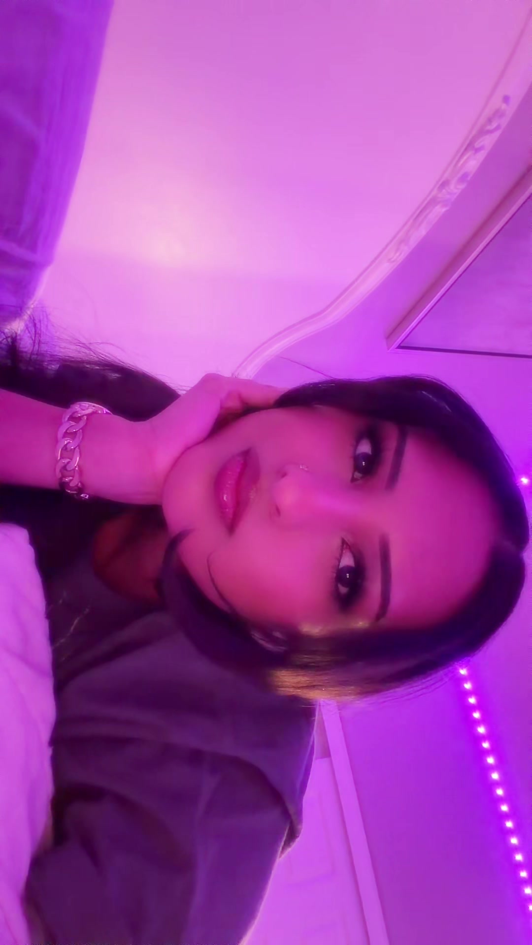 @janeenius