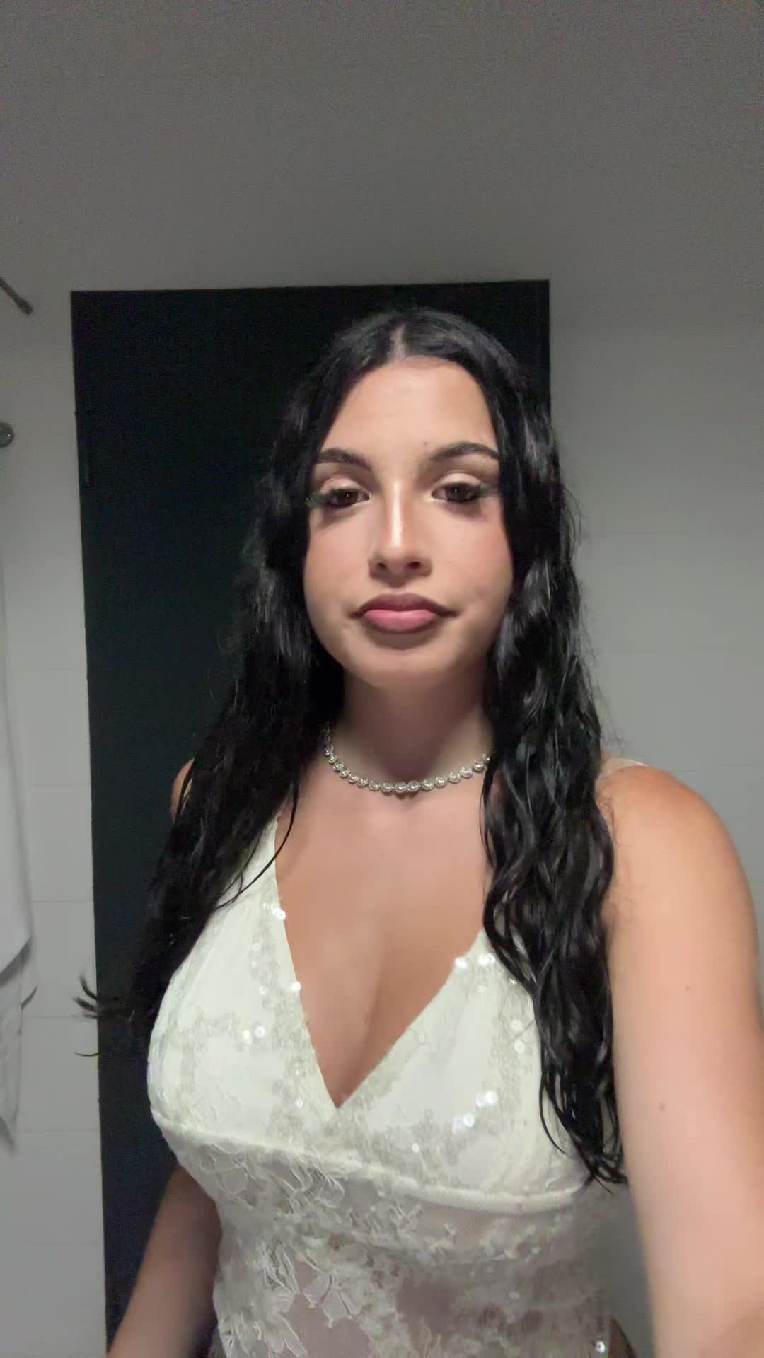 @🦇