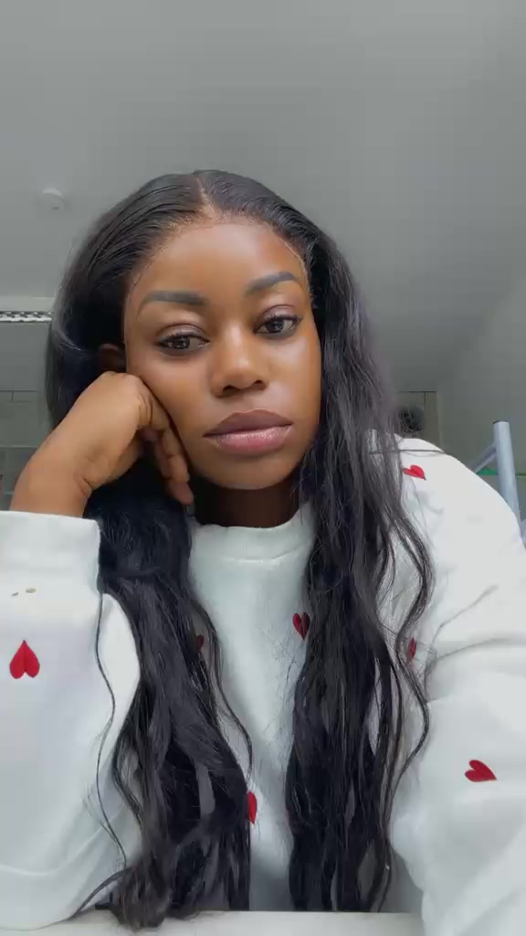 @Magalie Lombo 🌹💜