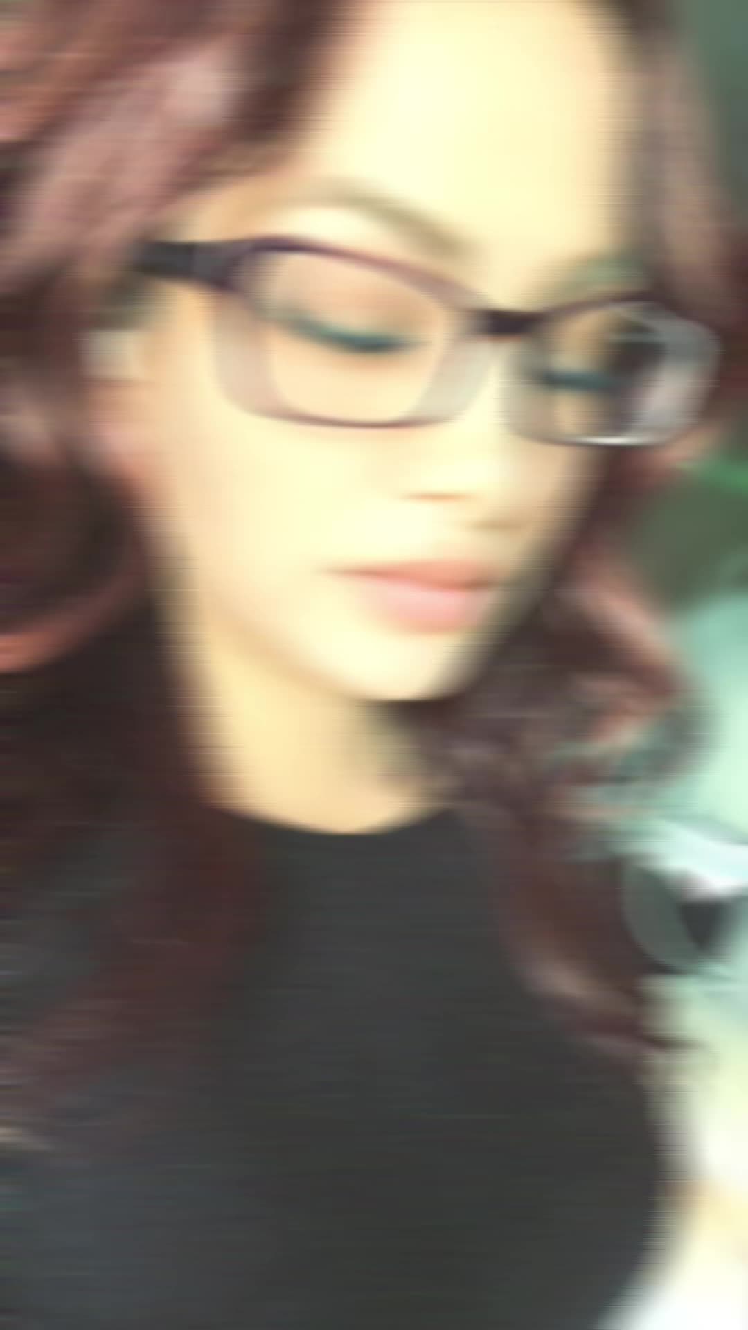 @KittynIza