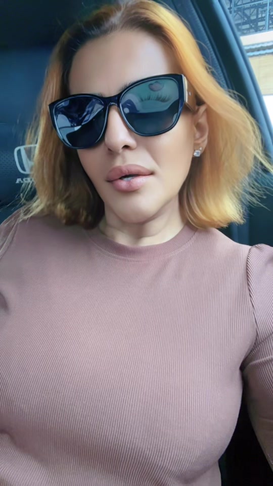 @missrara_kf