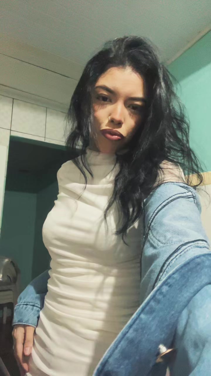 @Thaisinha ✨