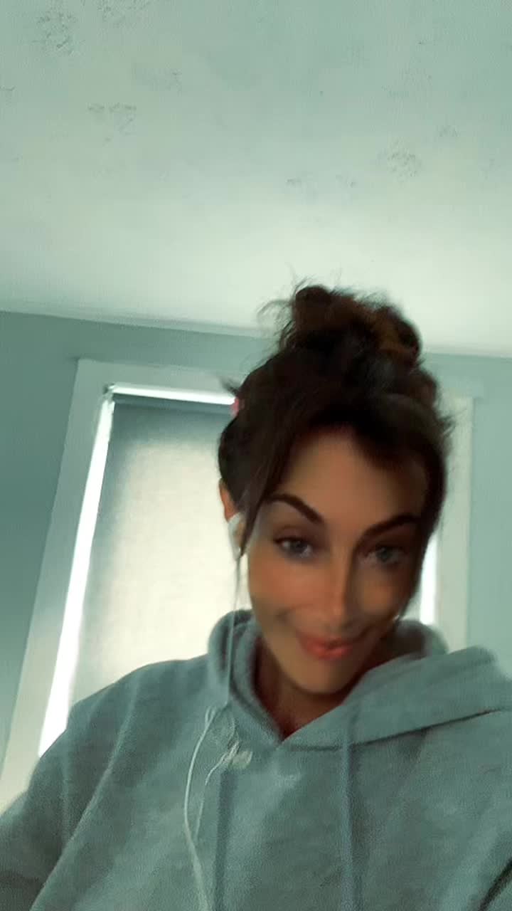 @Kristinlee