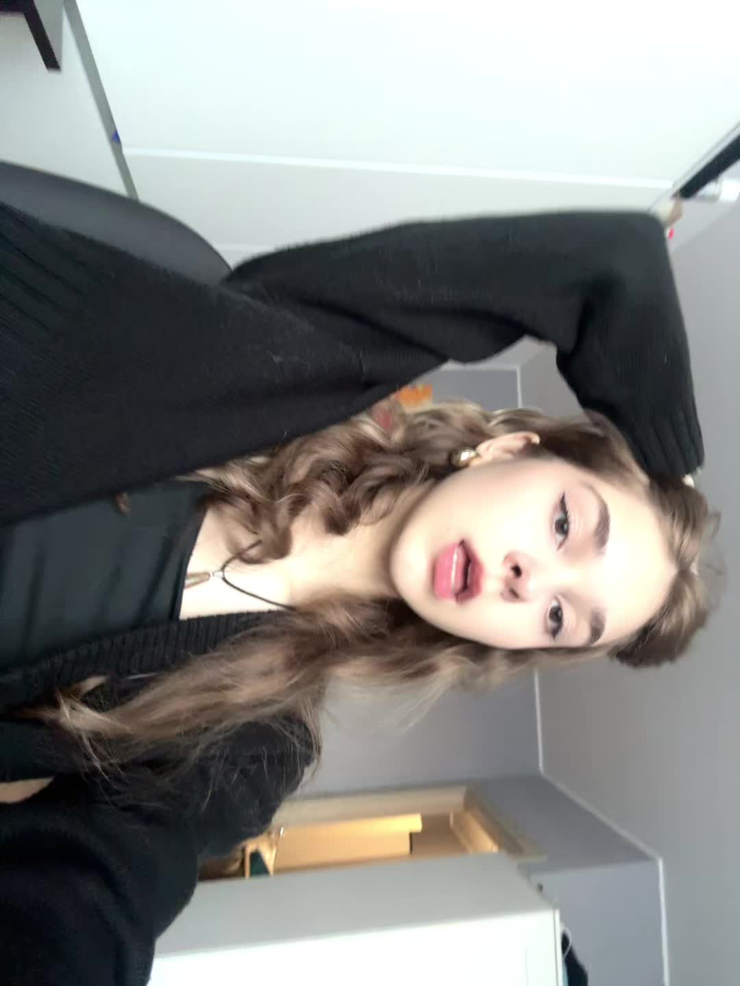 @anassstasia