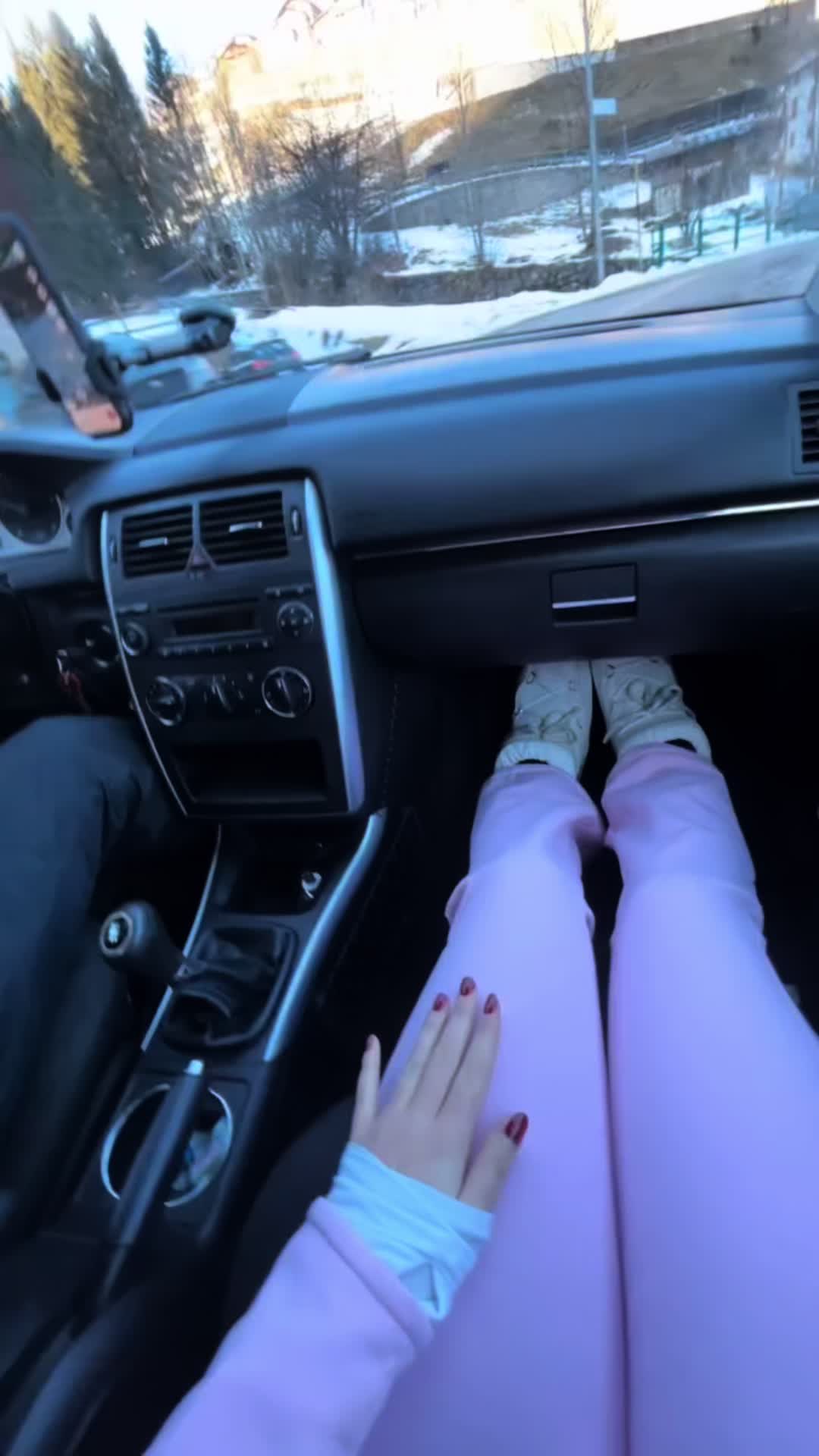 @Rachele