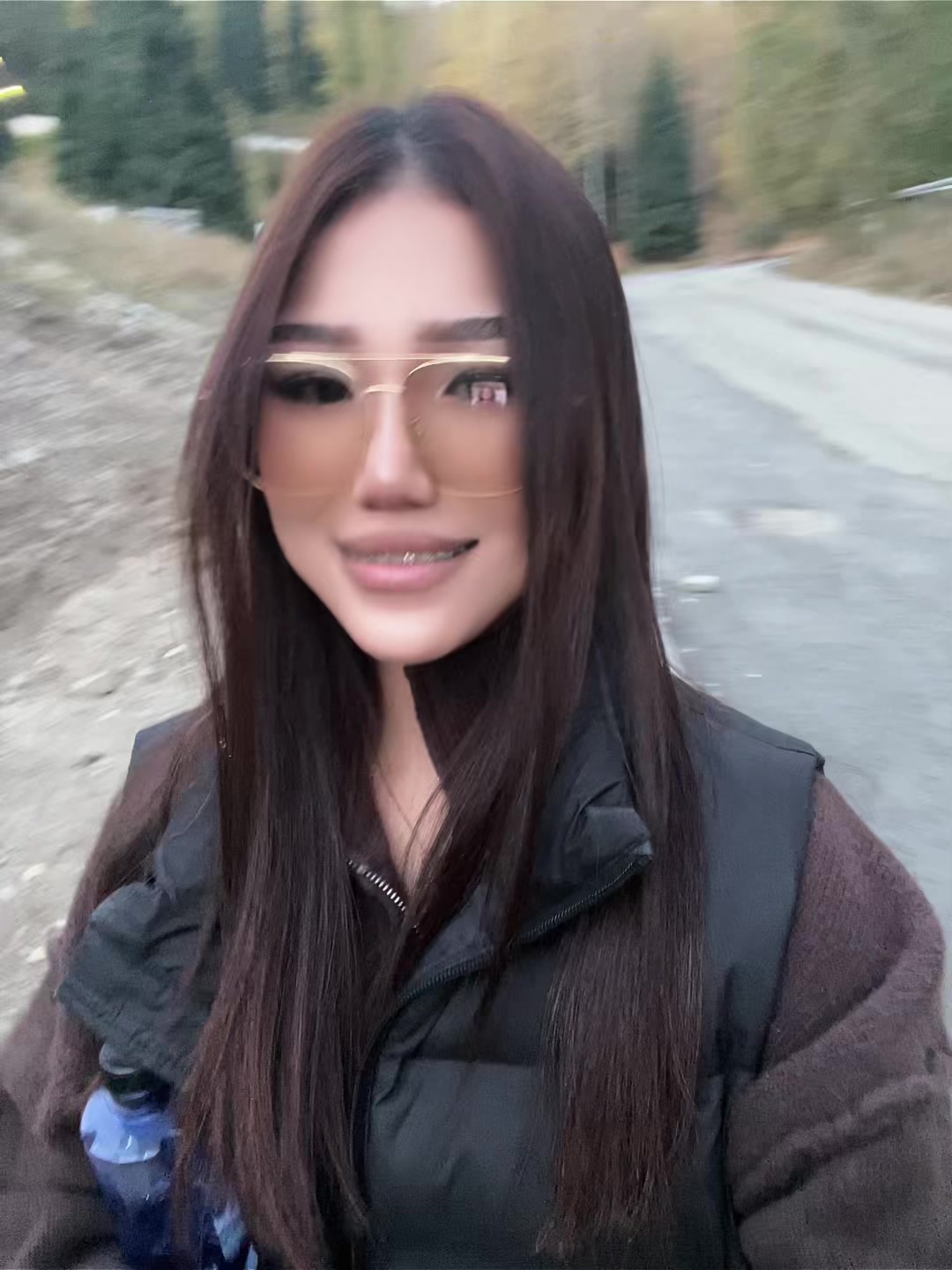 @🐰
