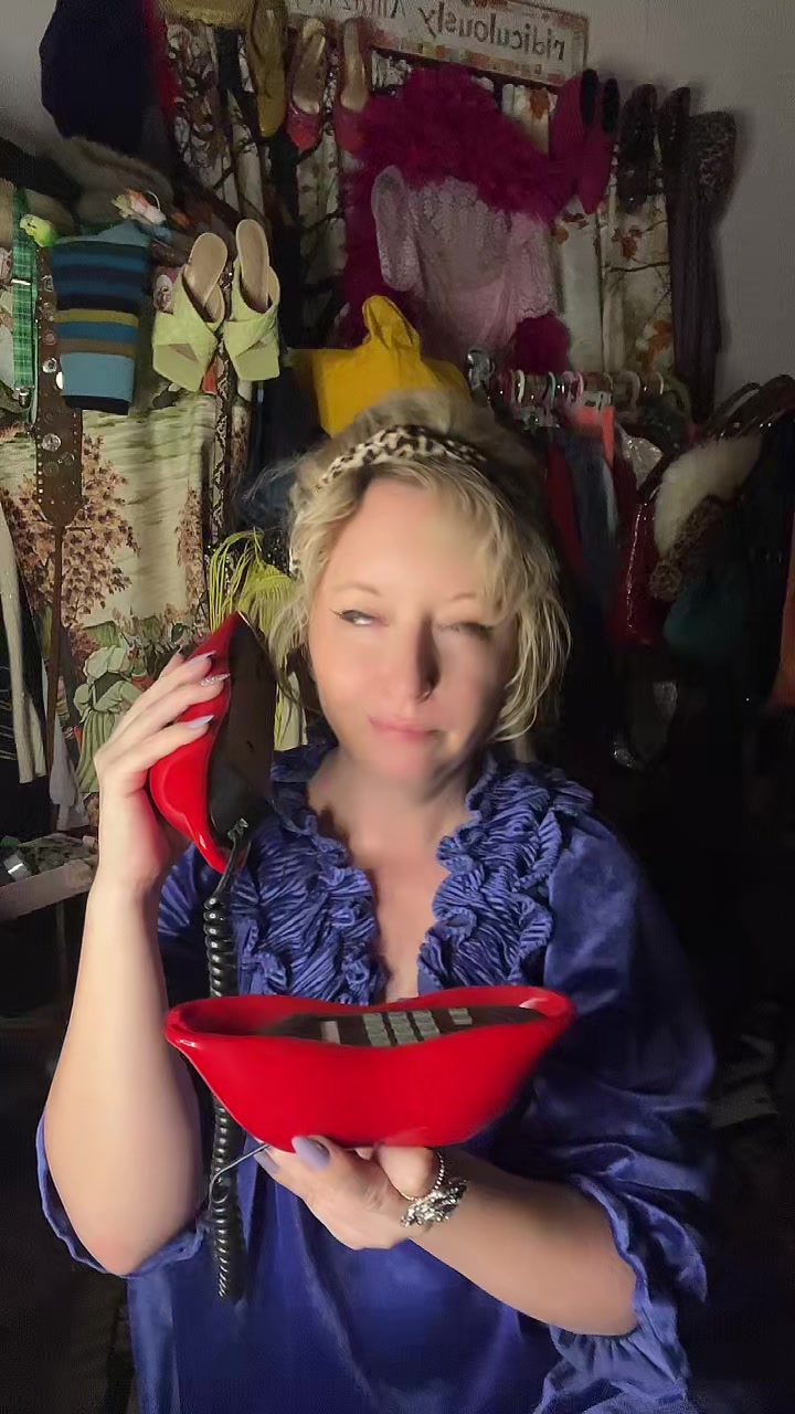 @Angela