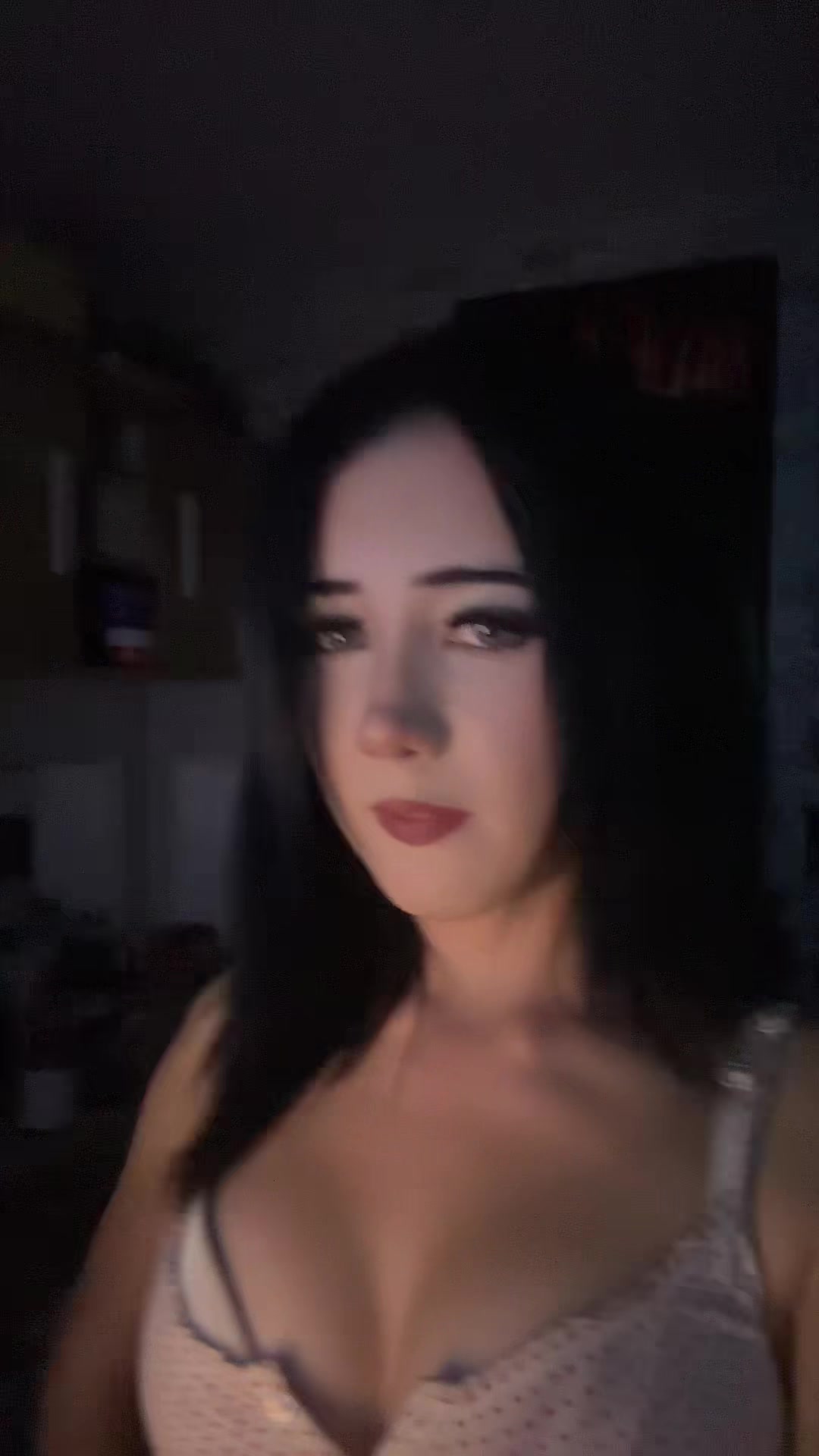 @skyegrace.