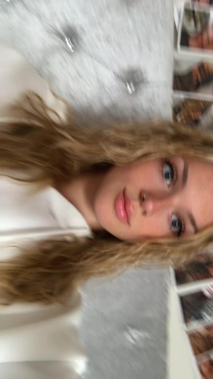 @Phoebs