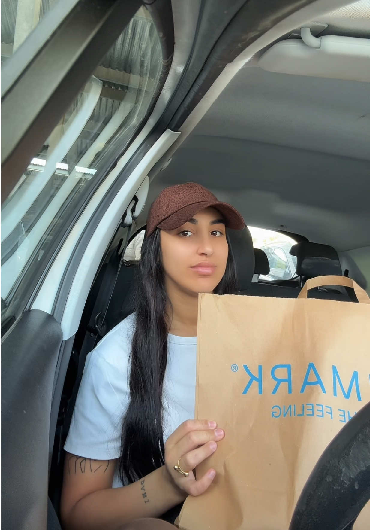 @samara_carrasco