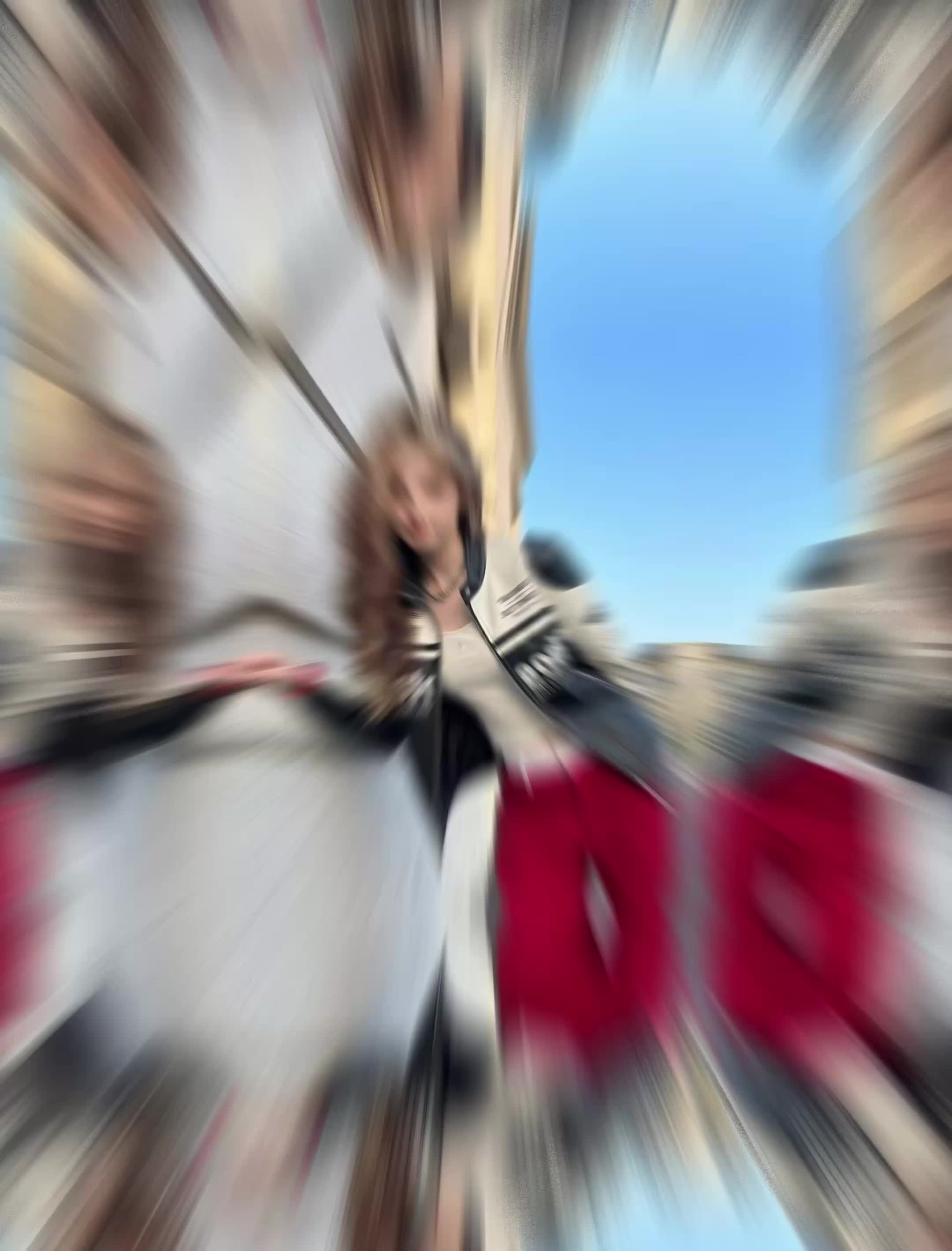 @Mia