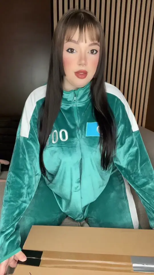 chihiro_ayano (@chihiro_ayano) - Urlebird