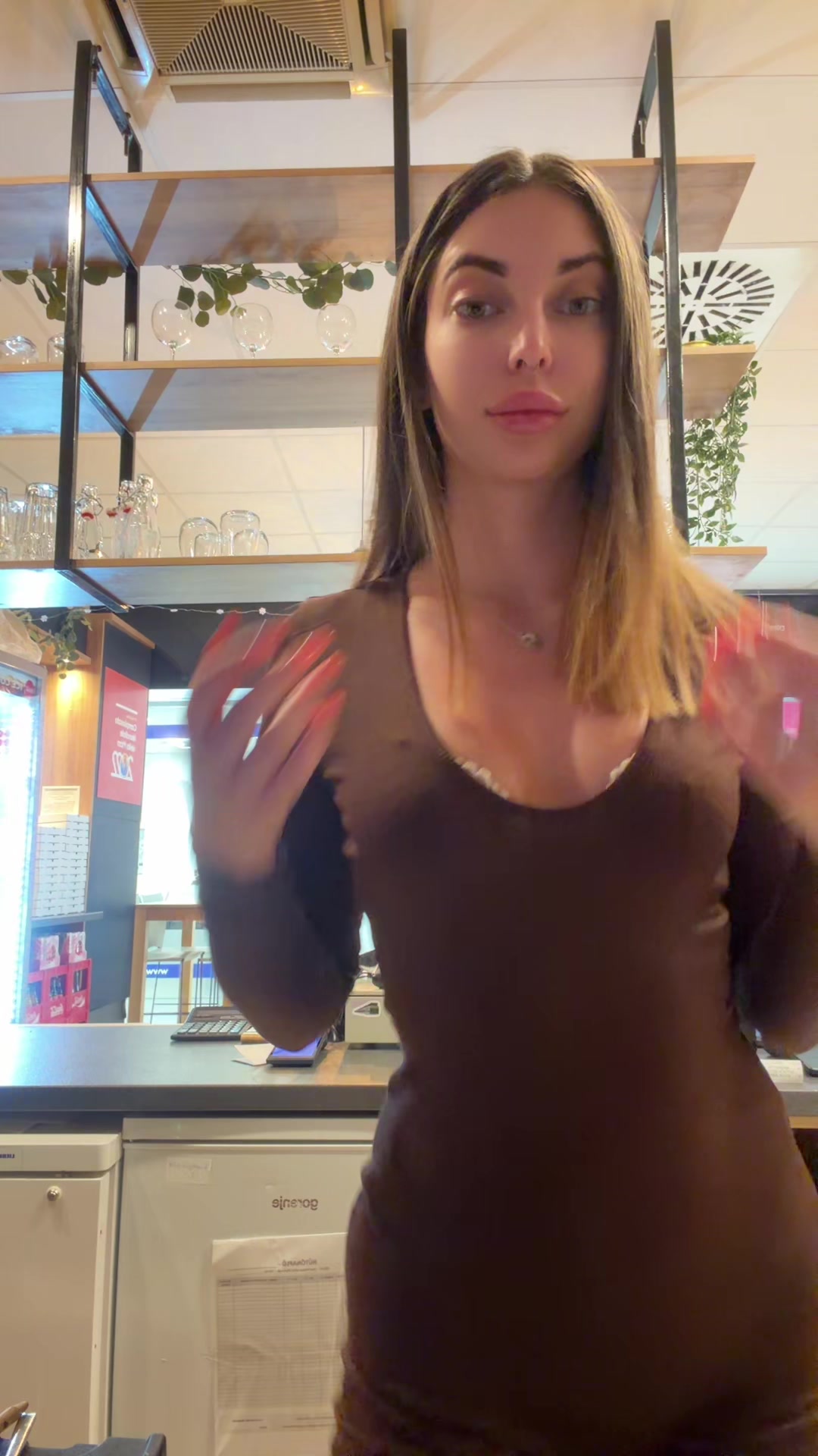 @Viviike✨💋