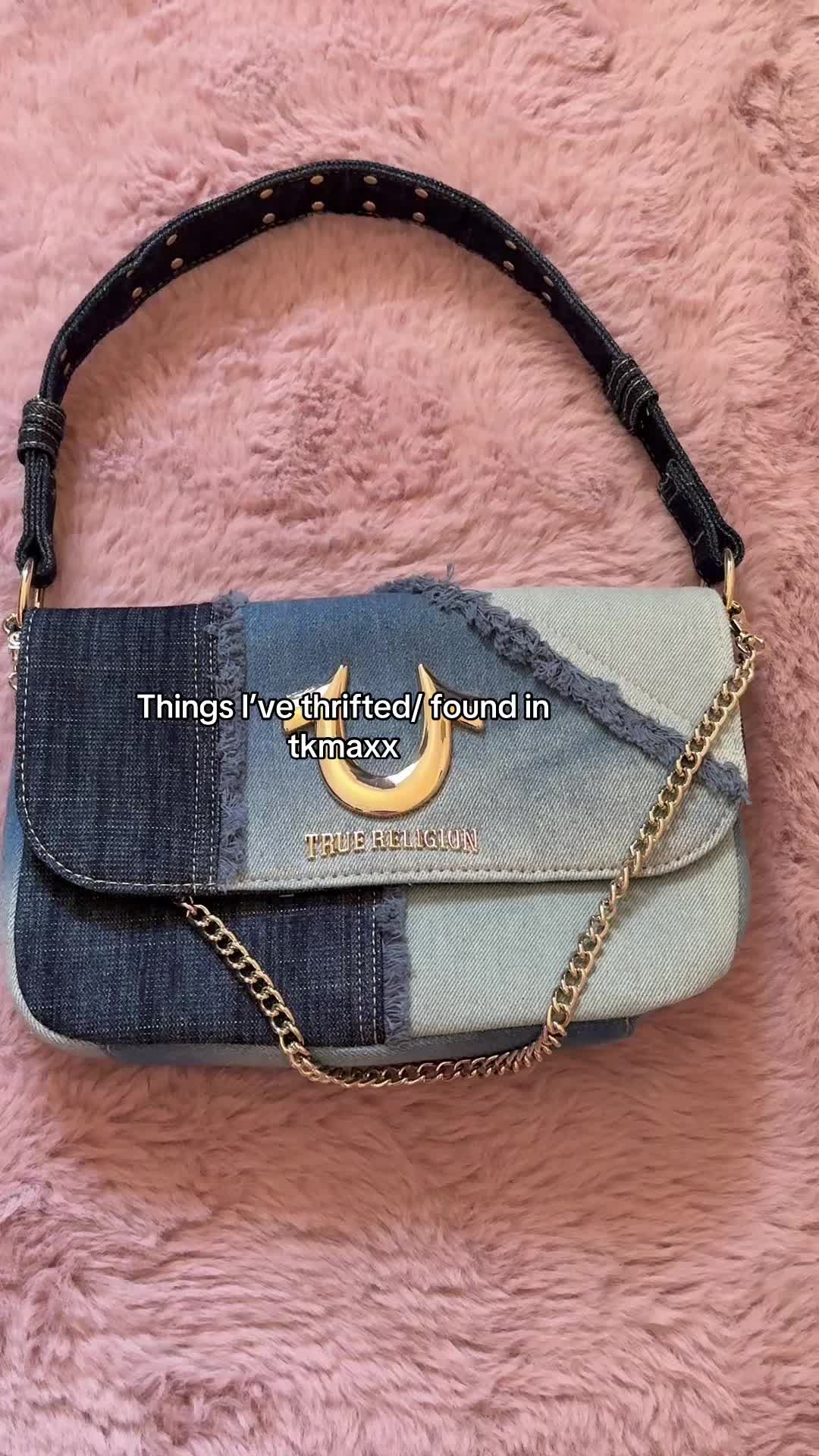 @Chloe