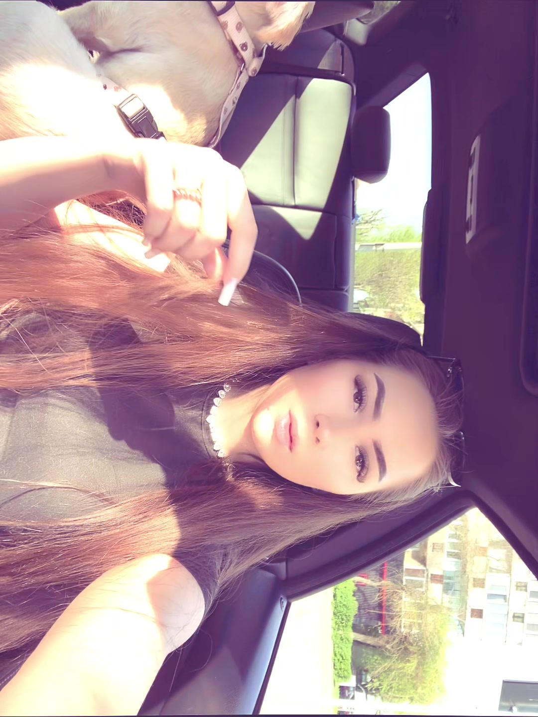 @ɛnd LARISA