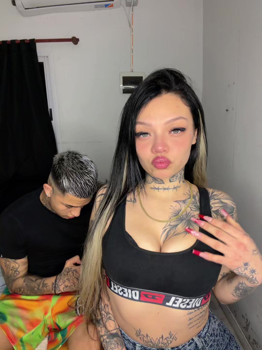 @wachamaldita