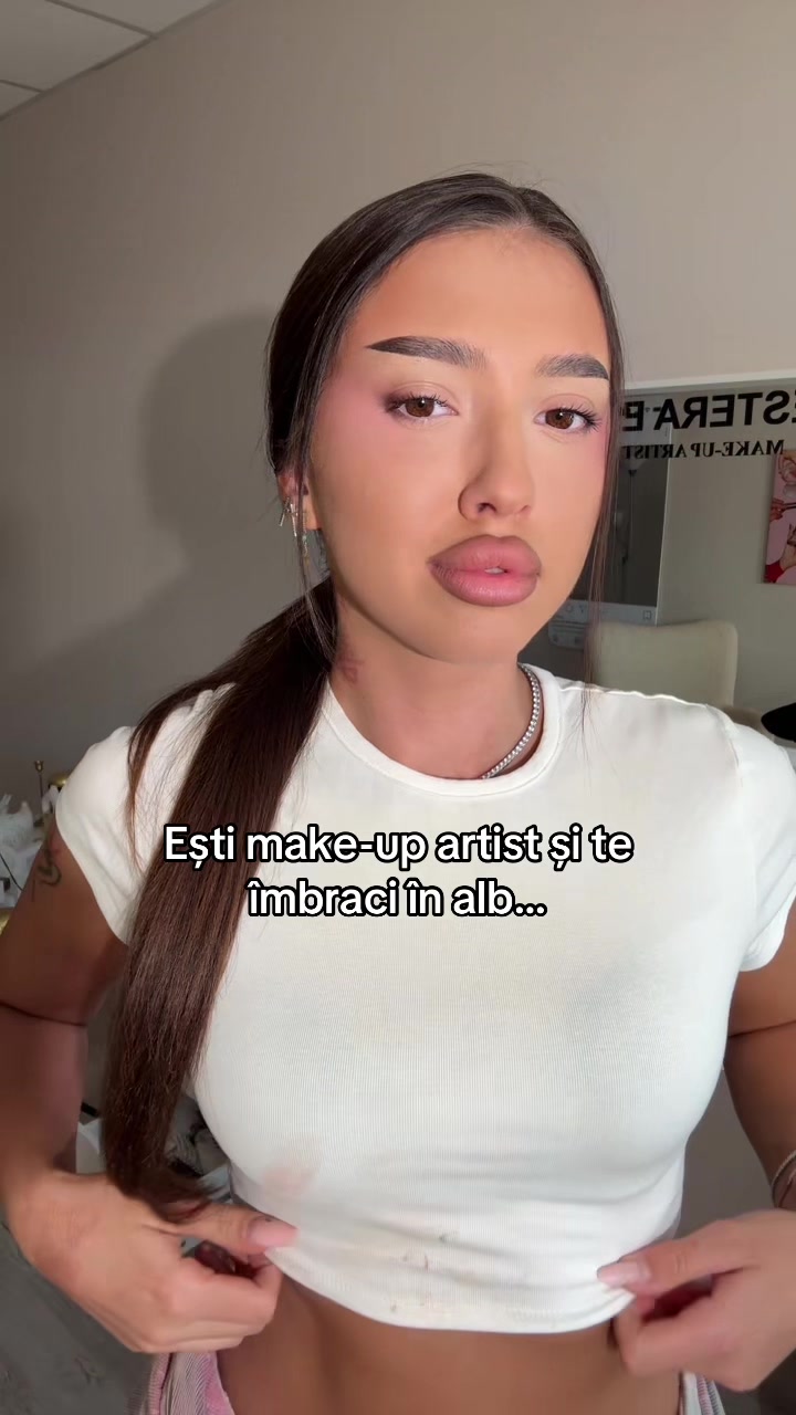 @Estera_EF