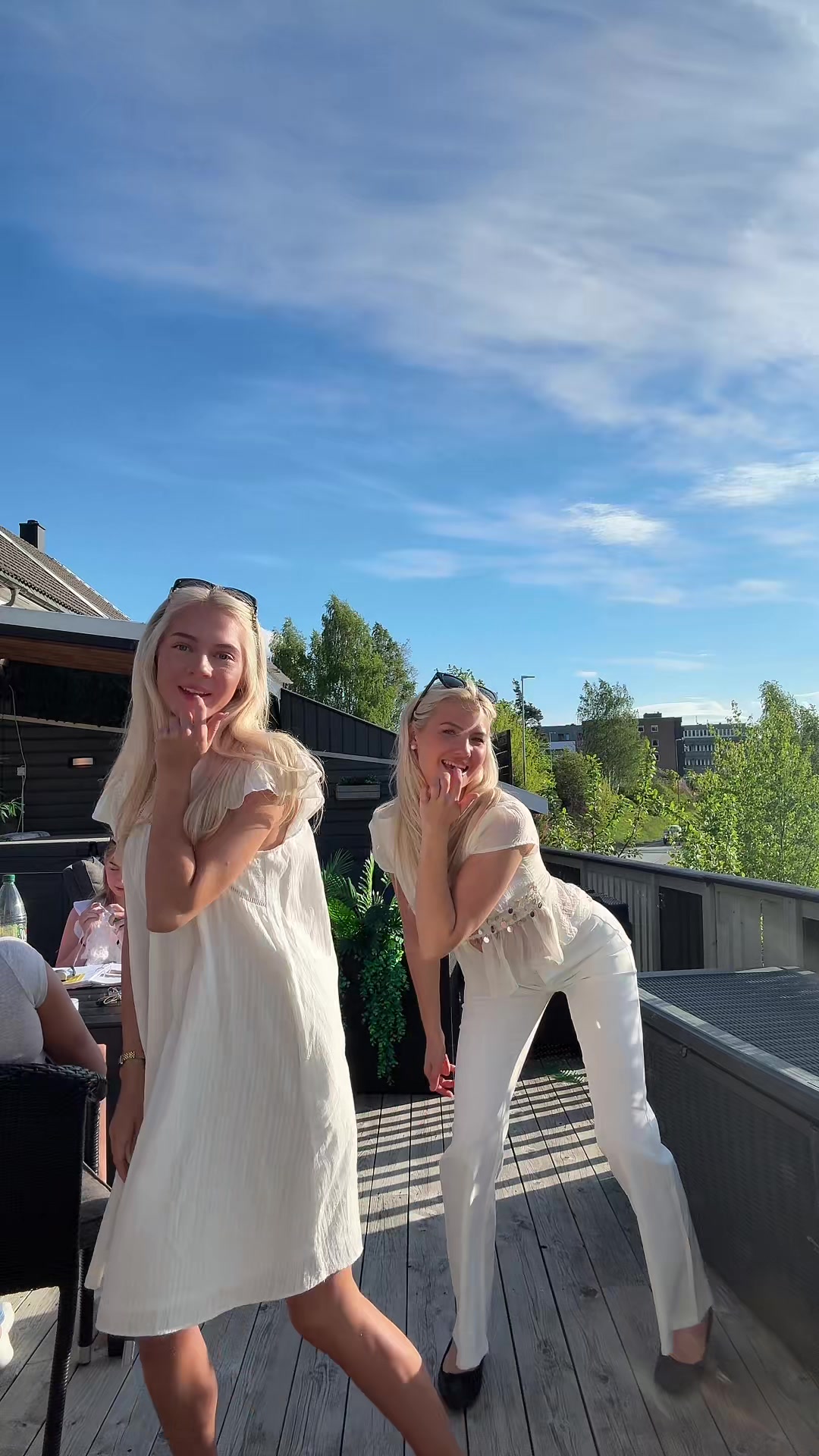@Blondin_tea