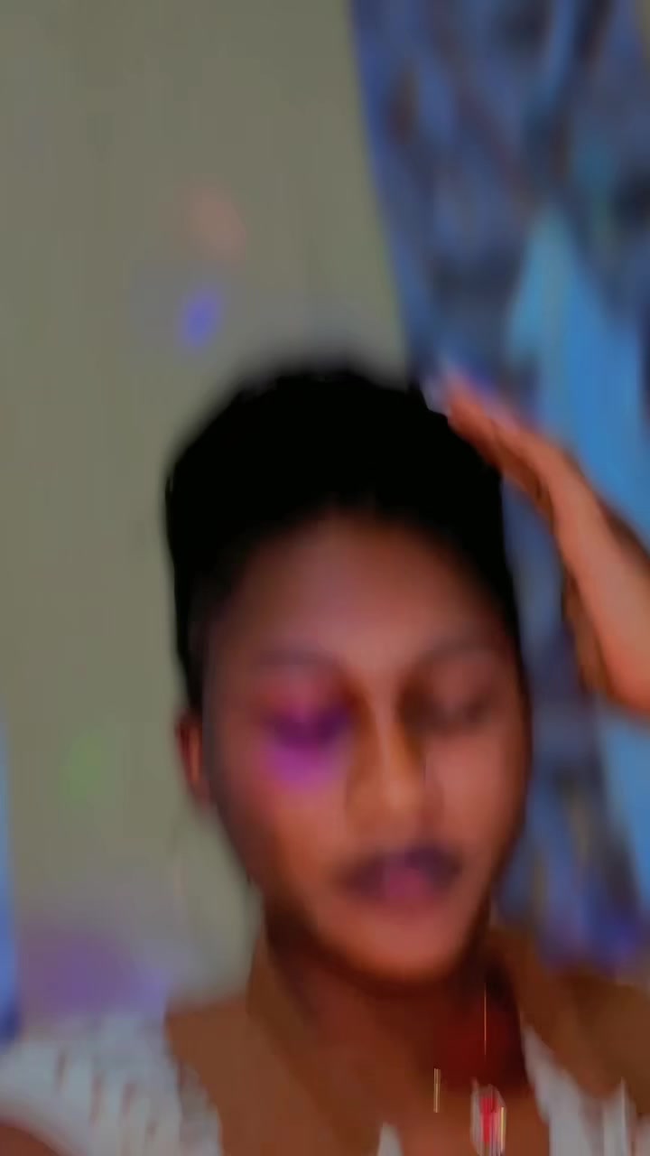@nicole skyni