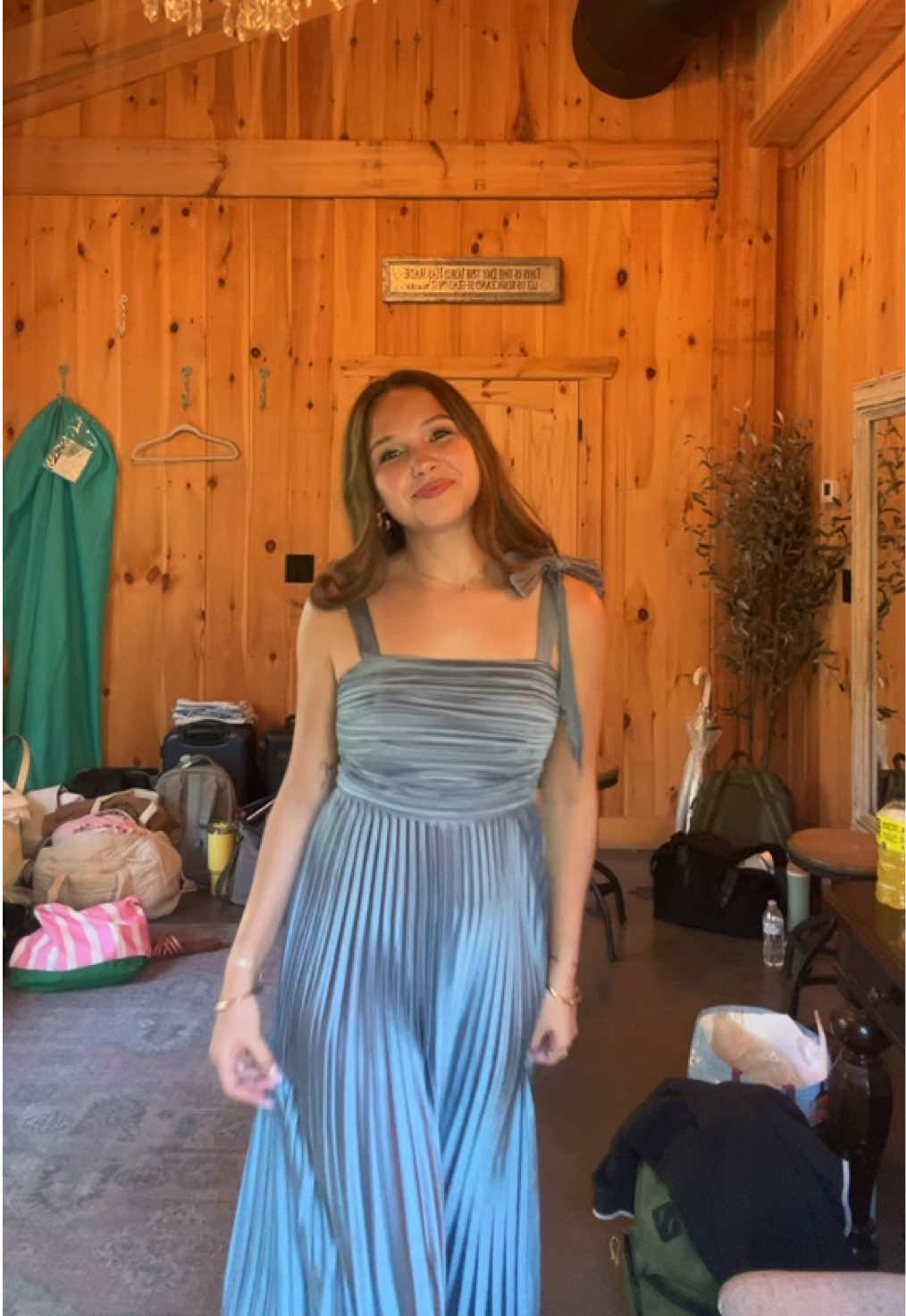 @bella