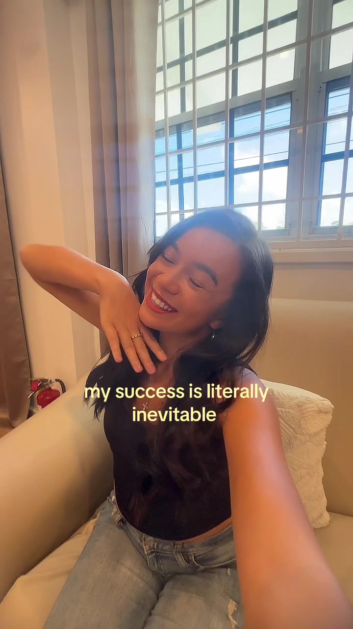 @avygaylesmith