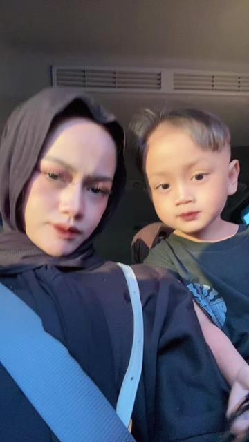 @Hot mommyy🔥