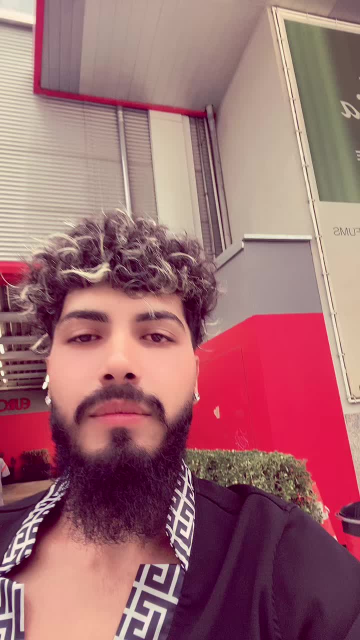 @𝐌𝐚𝐫𝐮 𝐆𝐚𝐠𝐢𝐜𝐚𝐫𝐮𝐥 💎
