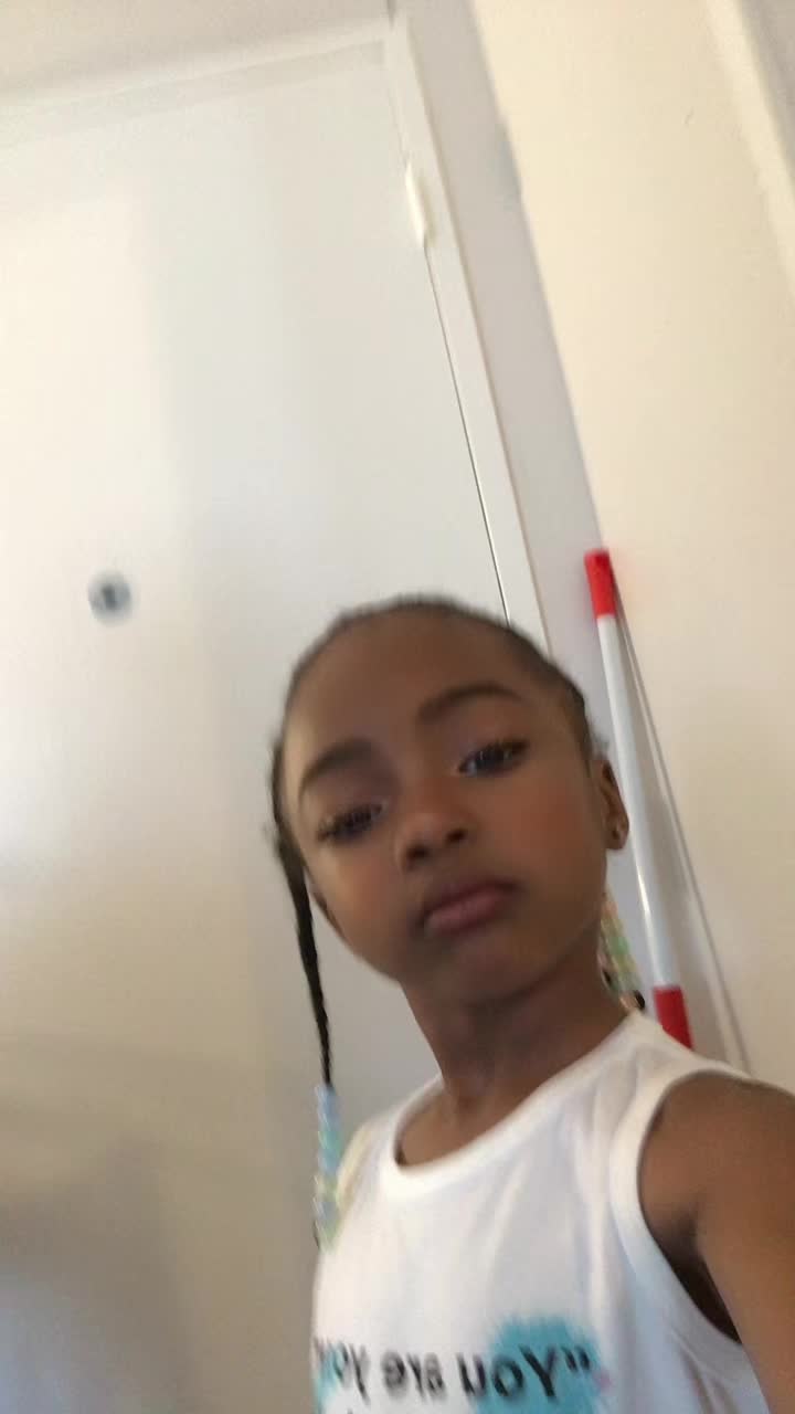 @Delilah21976666