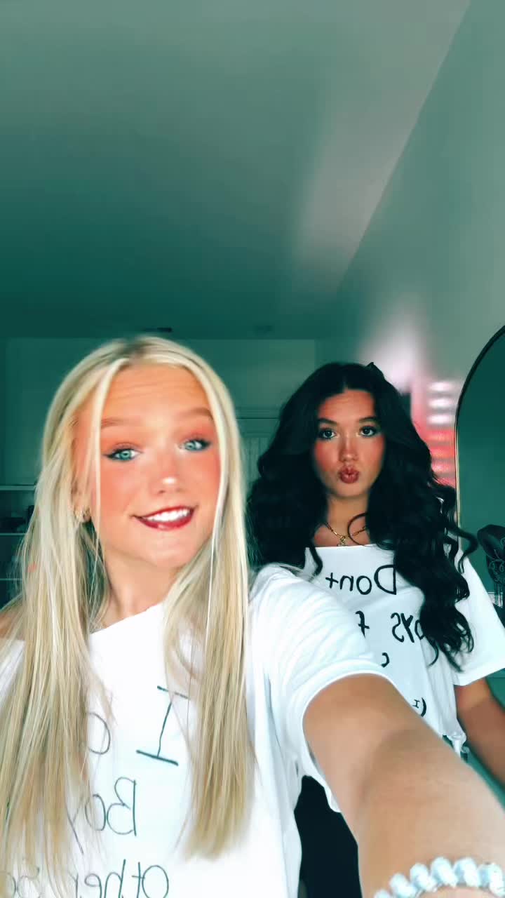 @zoesecretpriv3