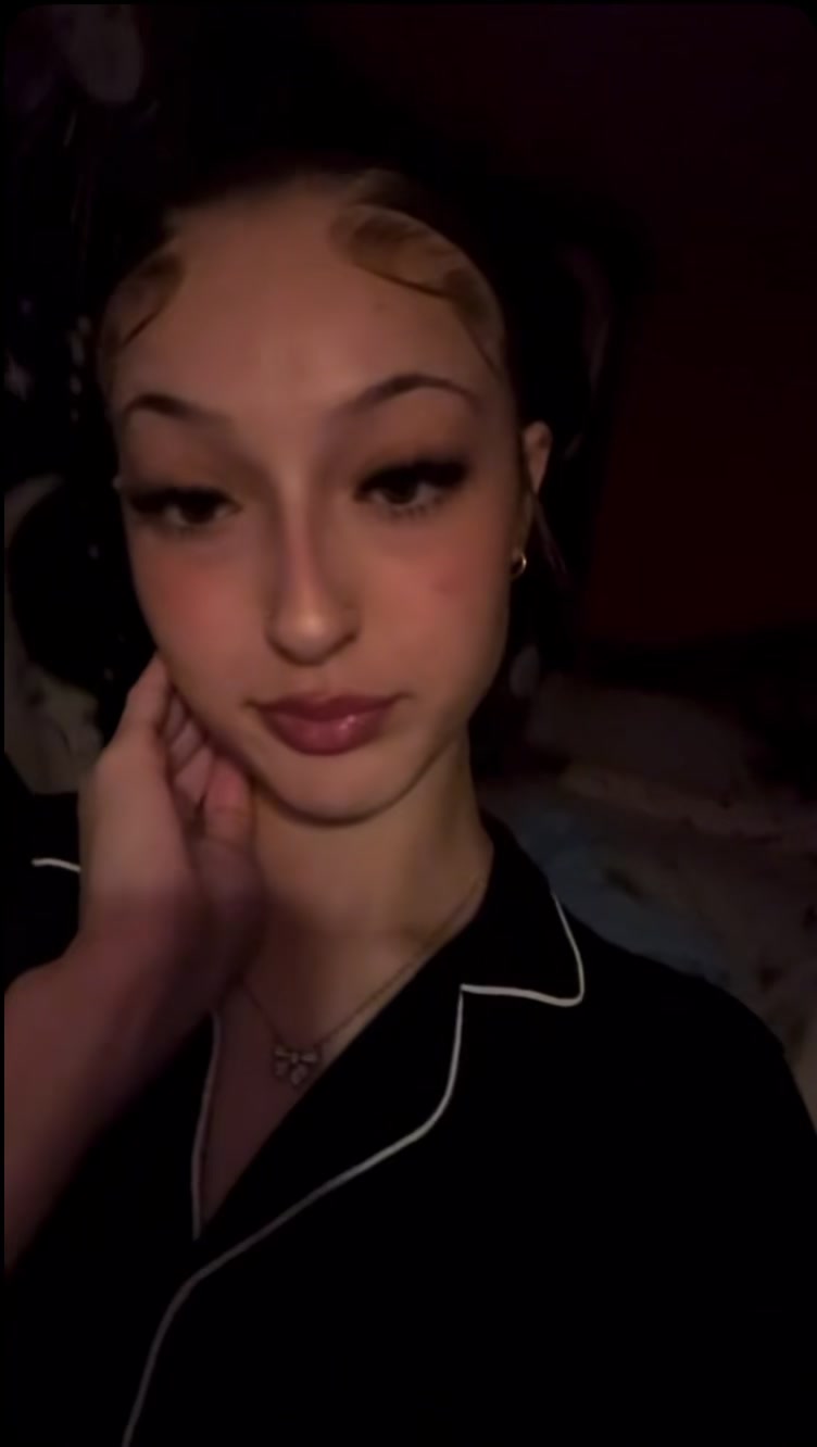 @Angelicaa👩&zwj;🦯&zwj;➡️