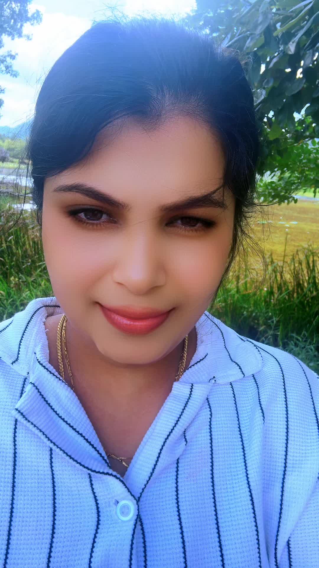 @NISH🌻🌻🌻🇱🇰
