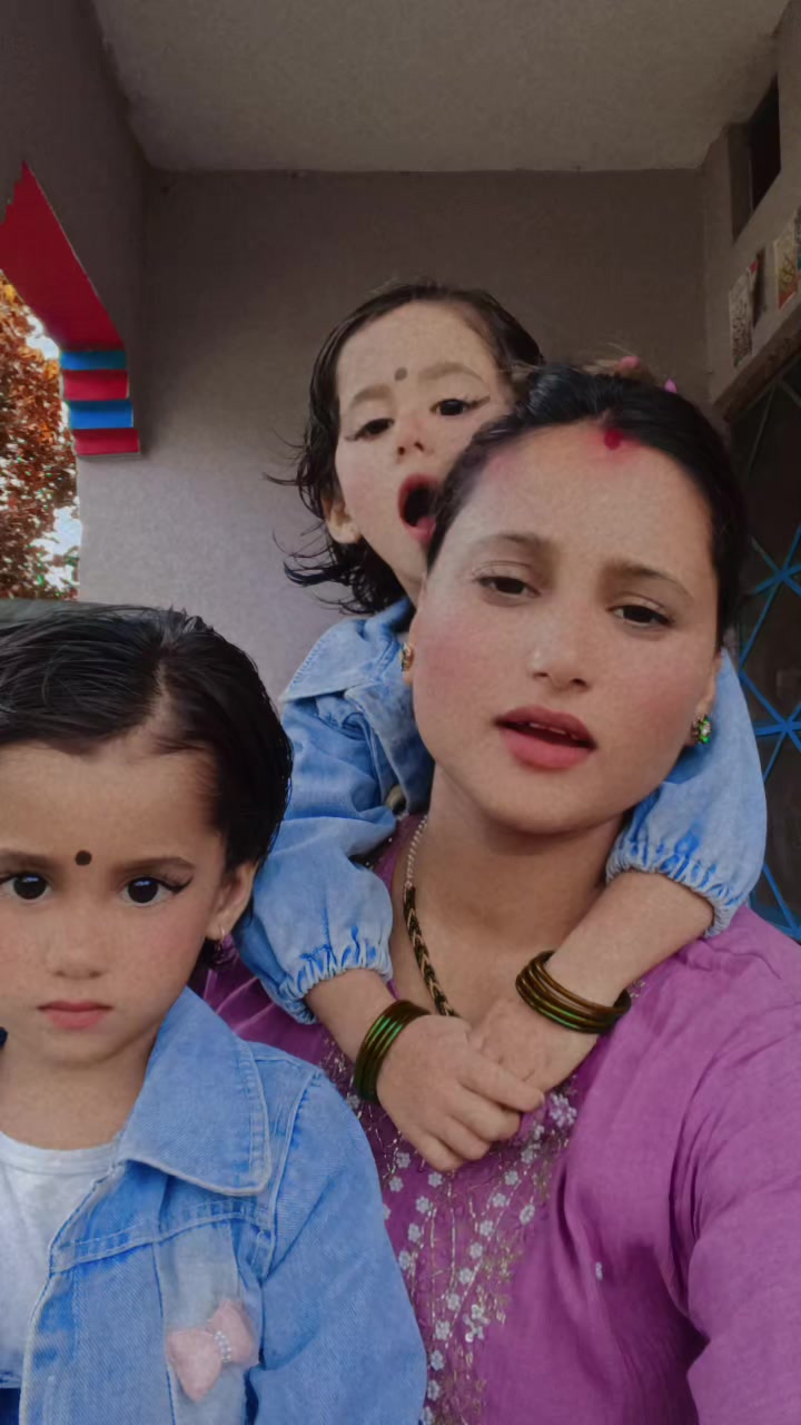 @LuxMee Awasthi